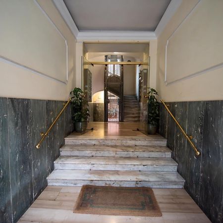 Benny Gold - Domus Romano Exterior photo